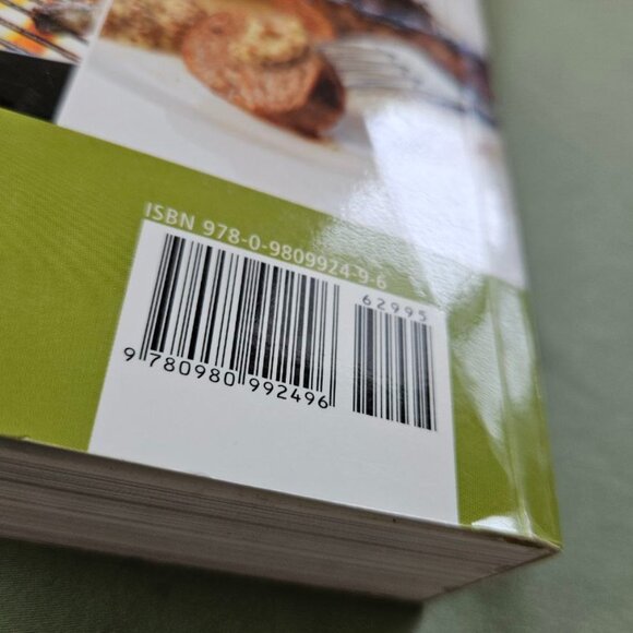 Canadian Living: The Barbecue Collection: The Best Barbecue Recipes Paperback - Picture 13 of 14